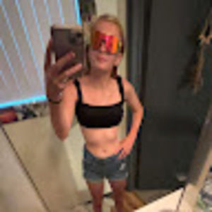 Meet your Posher, Deanna